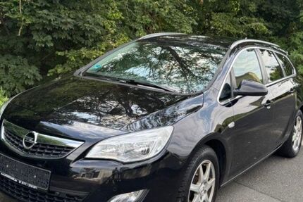 Opel Astra 126.000 km 4.890 &euro; Stuttgart 70372