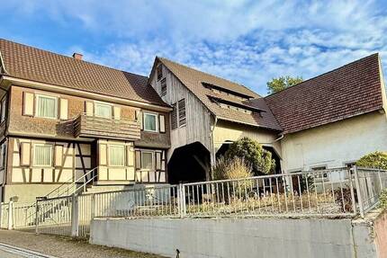 Haus Friesenheim - 7 Zimmer, 125 m&sup2;, 325.000&euro; | Angebot:26017992