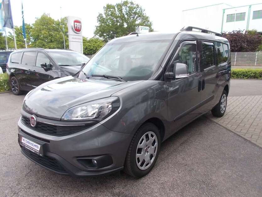 Fiat Doblo 28.912 km 19.995 € RIESA 01587