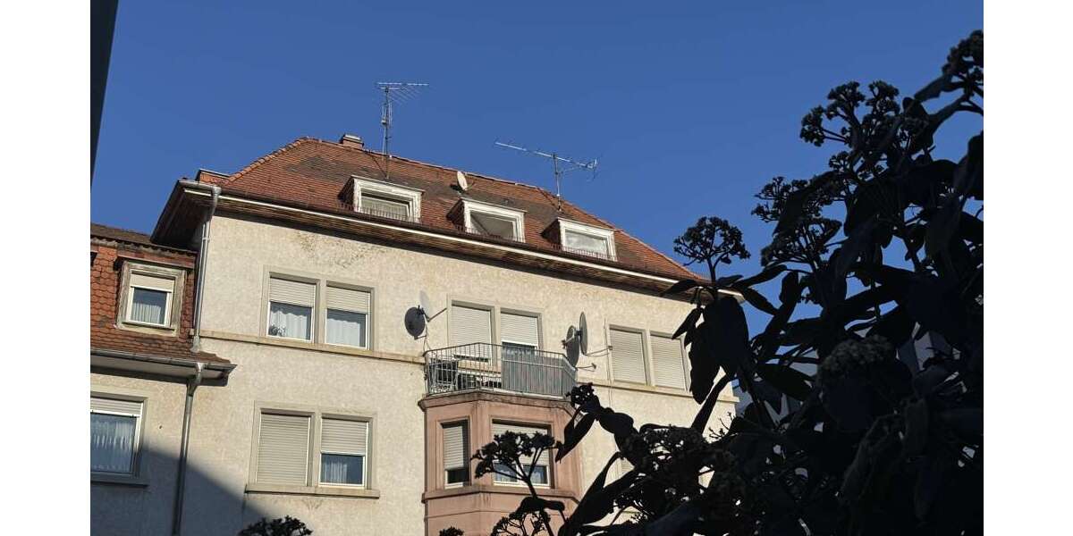 Wohnung zum Kaufen in Pforzheim 249.000 € 140 m² 5 zimmer