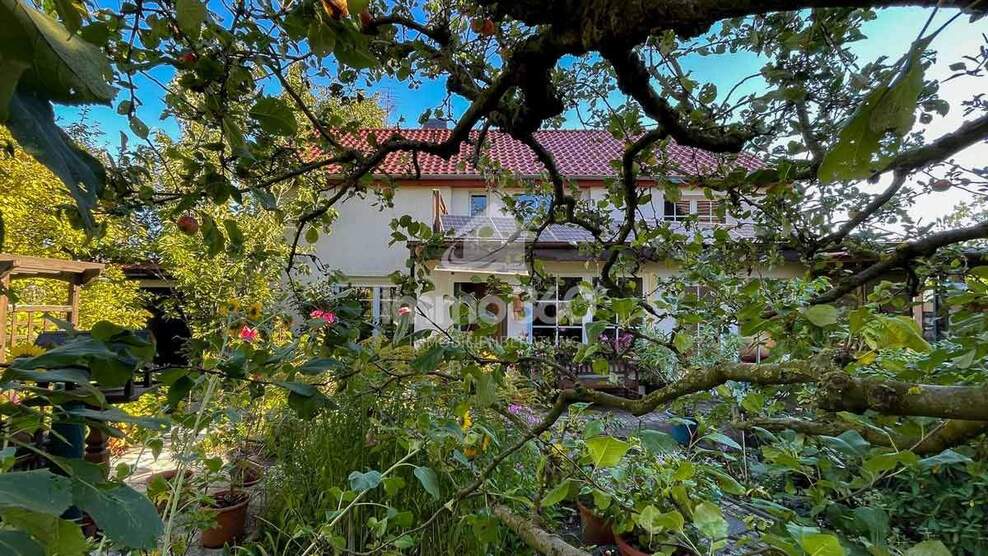 Mehrgenerationenwohnen in Berlin-Rosenthal - Platz für zusätzliche Häuser auf dem Grundstück 6 zimmer