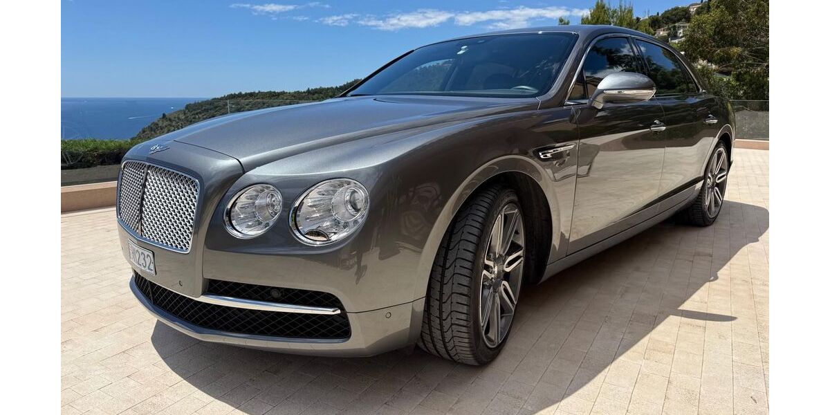 Bentley Flying Spur 36.500 km 82.900 &euro; Hamburg 22763