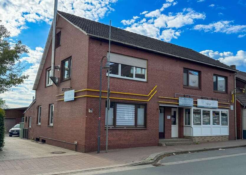 Haus zum Kaufen in Cadenberge 339.000 € 360 m²