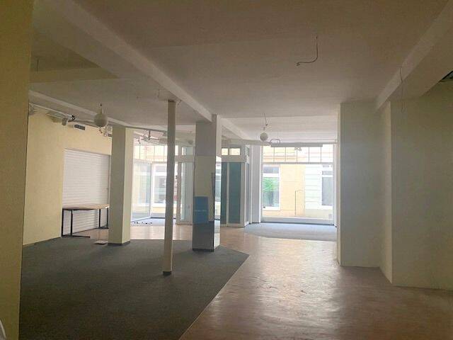 Gewerbeobjekt Güstrow - 4 Zimmer, 1.500&euro; | Angebot:24114844