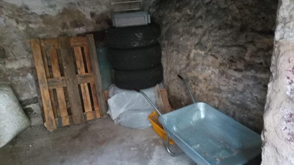 Einfamilienhaus Treffurt - 2 Zimmer, 80 m&sup2;, 32.000&euro; | Angebot:25751324