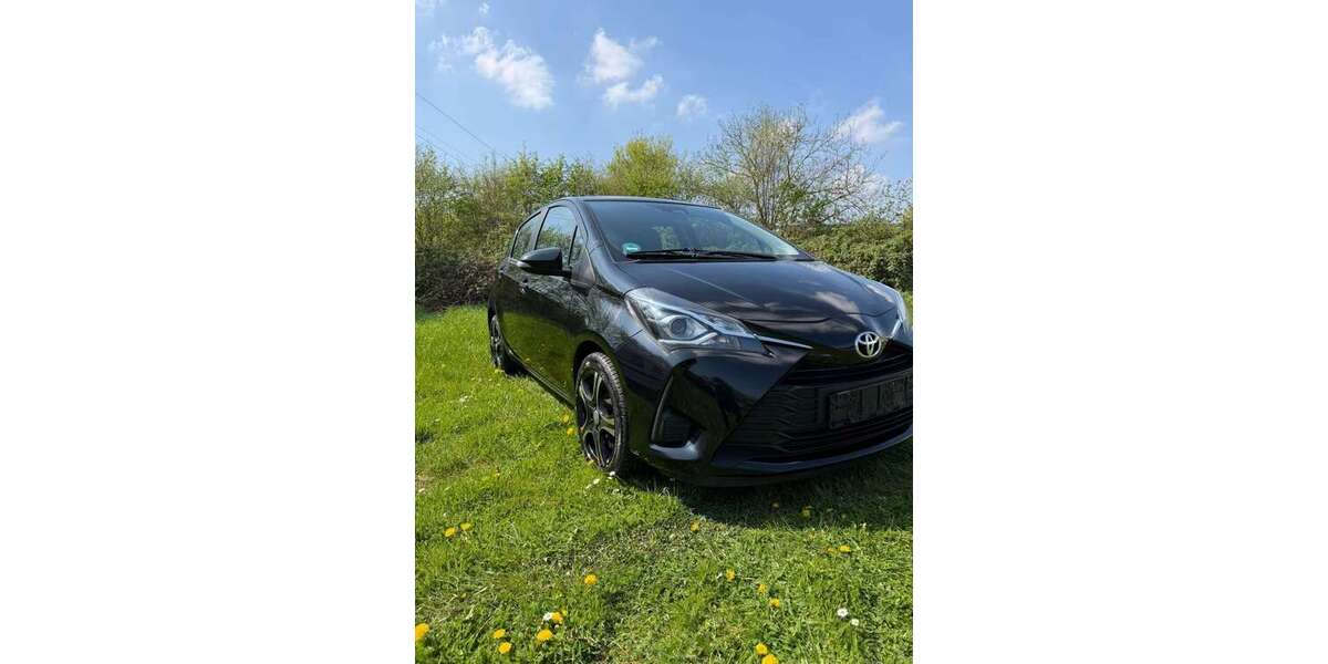 Toyota Yaris 49.950 km 11.750 &euro; Langenlonsheim 55450