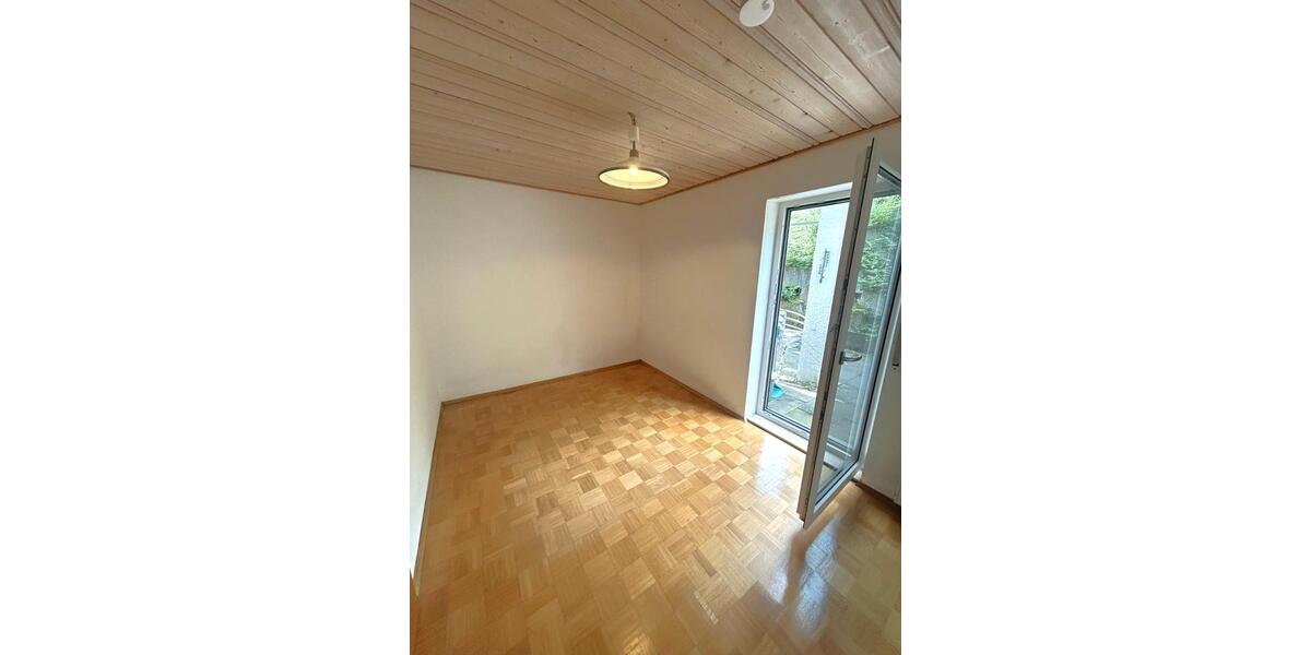 Erdgeschoßwohnung Aalen Ebnat - 3 Zimmer, 85 m&sup2;, 249.000&euro; | Angebot:26885479