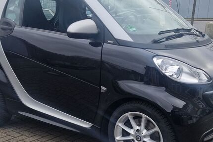 Smart ForTwo 49.670 km 7.490 &euro; Ellerbek 25474