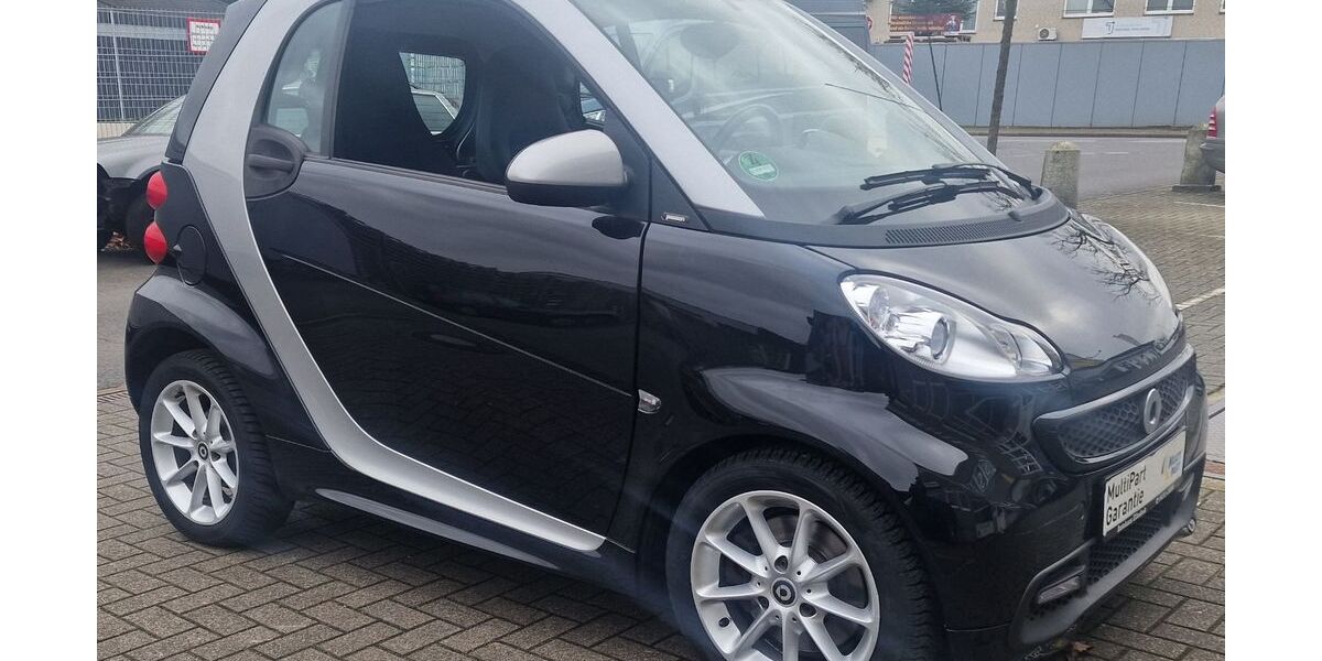 Smart ForTwo 49.670 km 7.490 &euro; Ellerbek 25474