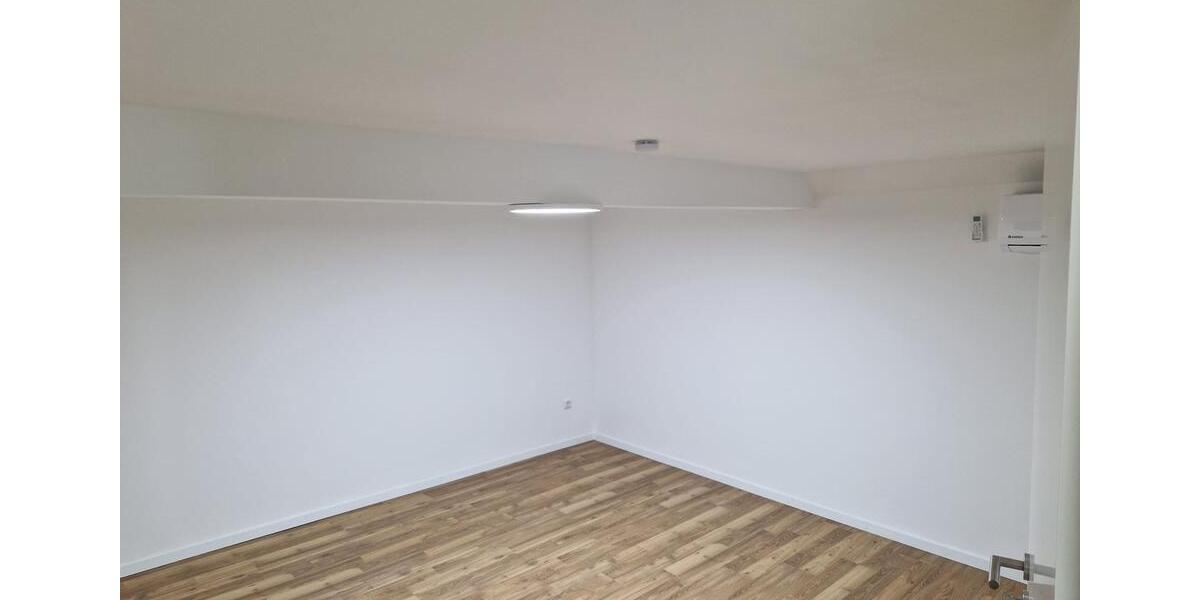 Einfamilienhaus Sankt Augustin - 5 Zimmer, 85 m&sup2;, 590&euro; | Angebot:25821142