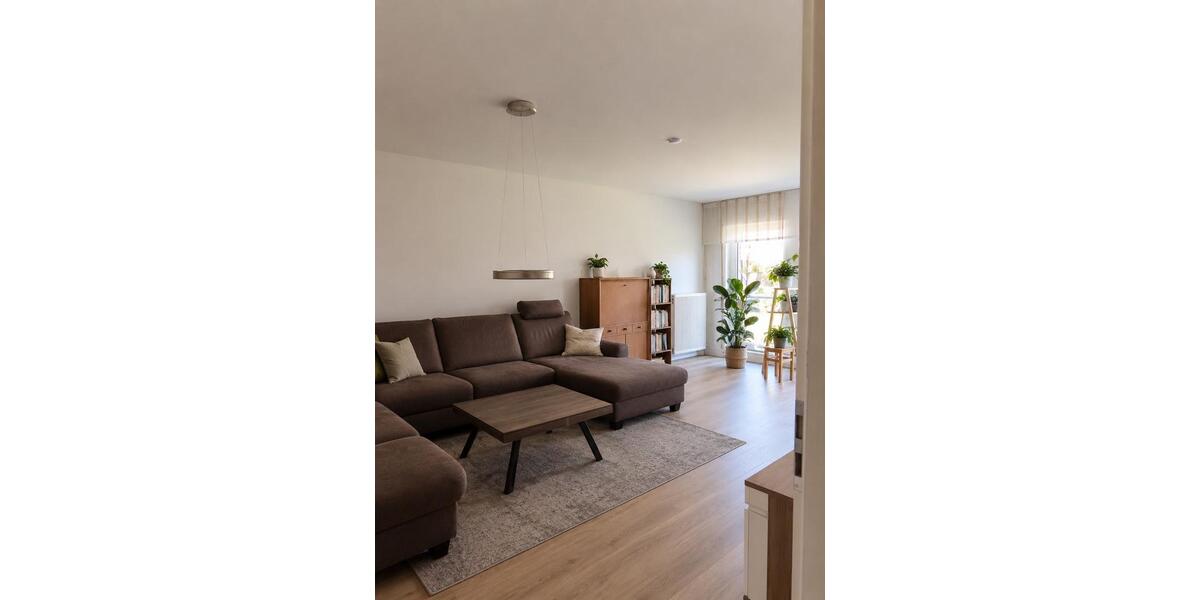 Erdgeschoßwohnung Hoyerswerda - 3 Zimmer, 79 m&sup2;, 182.000&euro; | Angebot:27491798