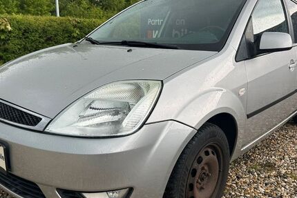 Ford Fiesta 150.000 km 1.690 &euro; Görlitz 02828