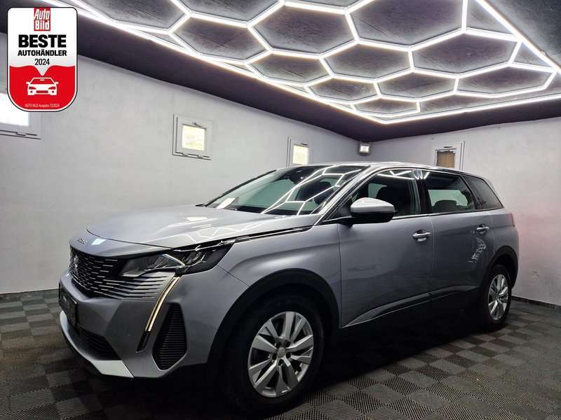 Peugeot 5008 52.800 km 22.880 € Berlin 12305