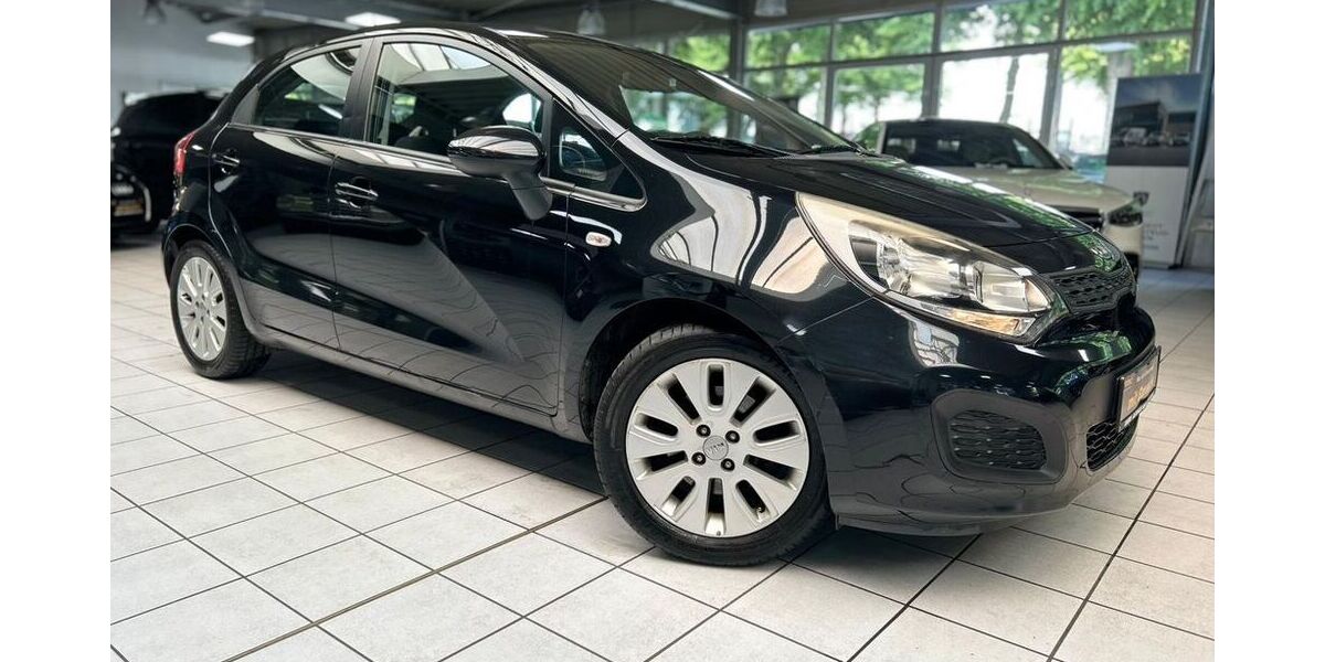 Kia Rio 70.000 km 5.990 &euro; Bremen 28207