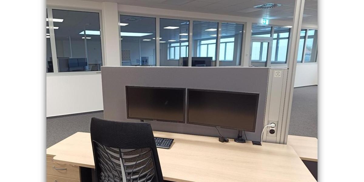 Büroflächen für expandierende Unternehmen aus der Region | Spilker Precision - Lage zimmer