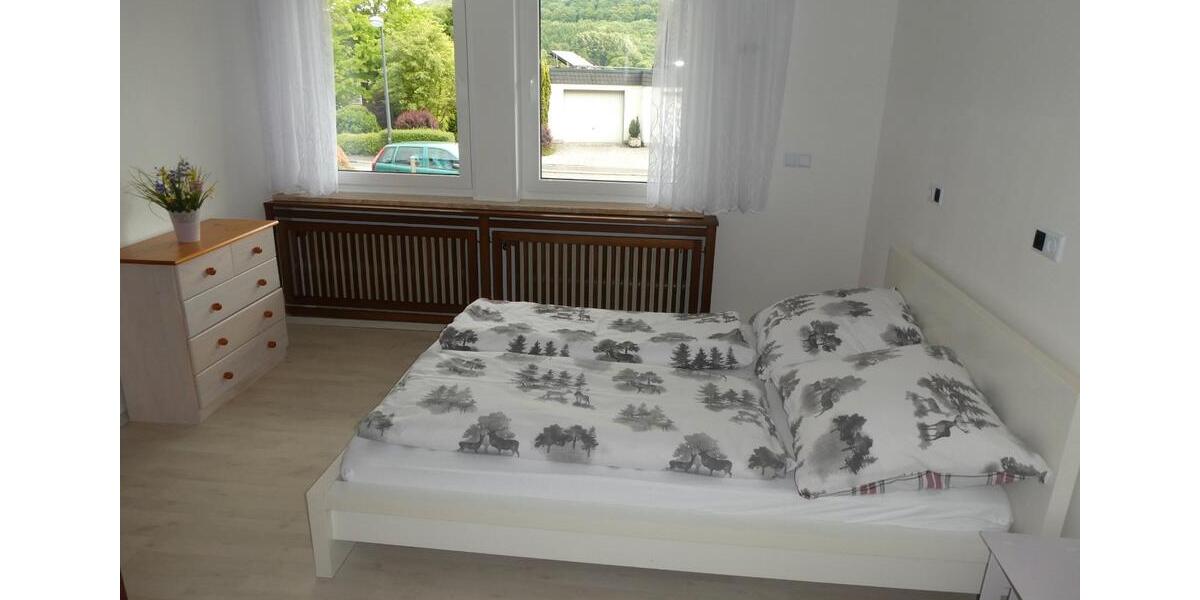 Einfamilienhaus Olsberg - 7 Zimmer, 214 m&sup2;, 409.000&euro; | Angebot:27457297
