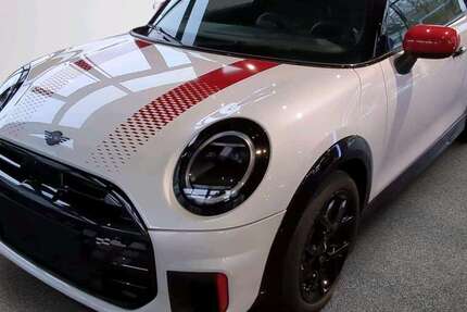 Mini John Cooper Works 1.491 km 38.750 &euro; München 80788