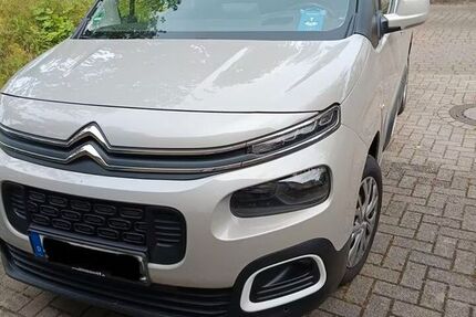 Citroen Berlingo 28.000 km 15.900 &euro; Frankfurt 60318