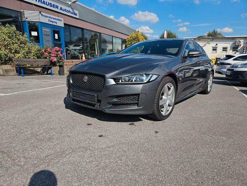 Jaguar XE 68.387 km 15.900 € Gelsenkirchen 45884