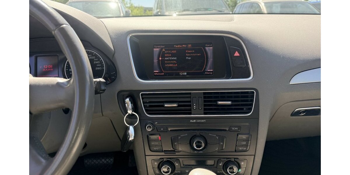 Audi Q5 2.0 TFSI quattro Automatik Xenon Tempomat 100.000 km 11.900 &euro; Altdorf 84032
