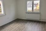 Gut geschnittene 2,5-Zimmer-Wohnung mit Tageslichtbad
