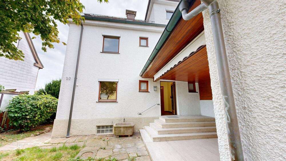 Einfamilienhaus Simbach am Inn - 6 Zimmer, 129 m&sup2;, 275.000&euro; | Angebot:27098443