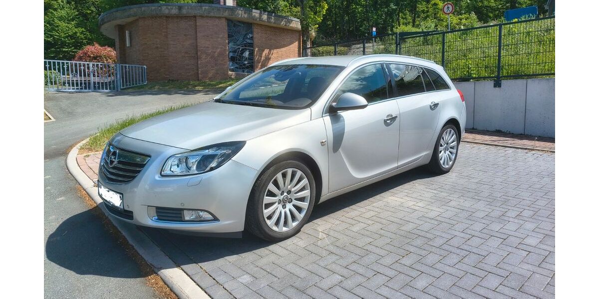 Opel Insignia 195.300 km 5.300 &euro; Weilburg 35781