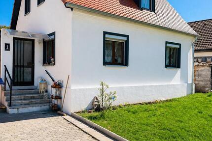 Haus Zirndorf - 4 Zimmer, 95 m&sup2;, 349.000&euro; | Angebot:26321960