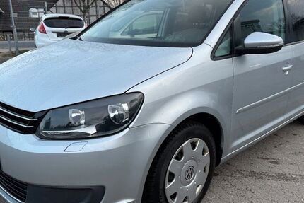 VW Touran 190.000 km 7.700 &euro; Lehre 38165