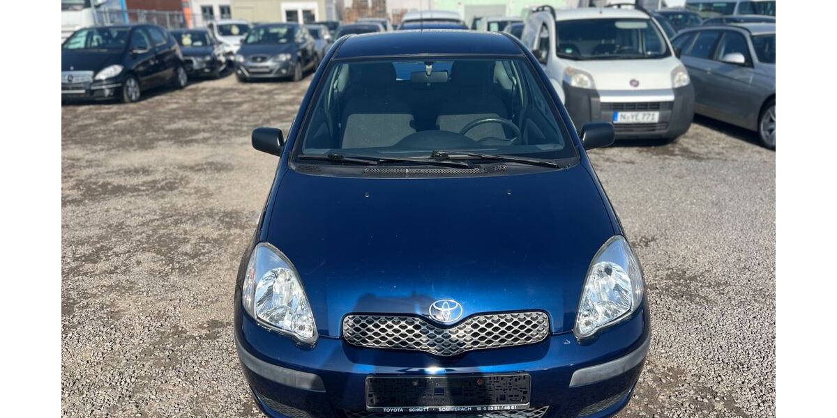 Toyota Yaris 205.006 km 1.100 &euro; Nürnberg 90425