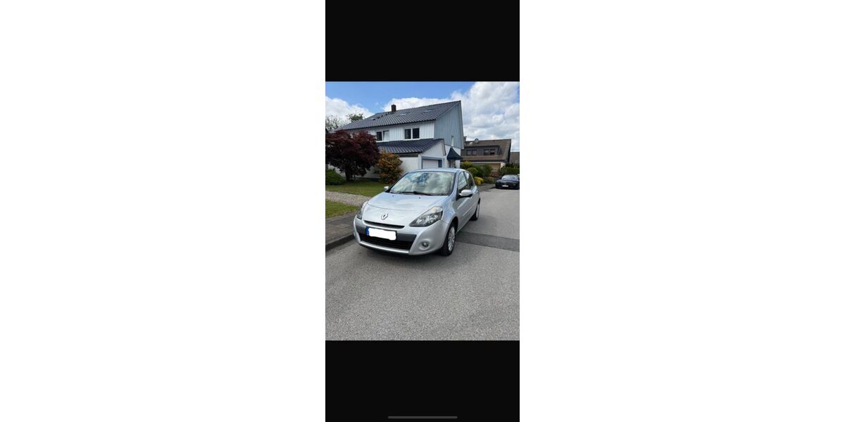 Renault Clio 114.000 km 3.700 &euro; Remscheid 42853