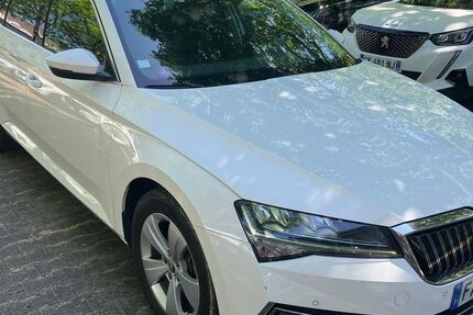 Skoda Superb 92.000 km 15.946 &euro; Hofheim am Taunus 65719