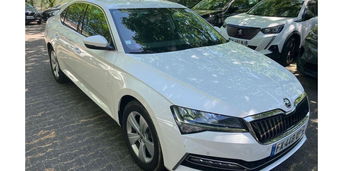 Skoda Superb 92.000 km 15.946 &euro; Hofheim am Taunus 65719