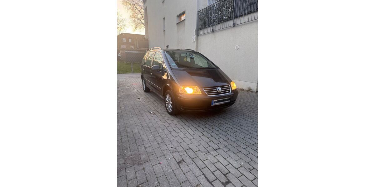 VW Sharan 193.915 km 3.599 &euro; Bottrop 46236