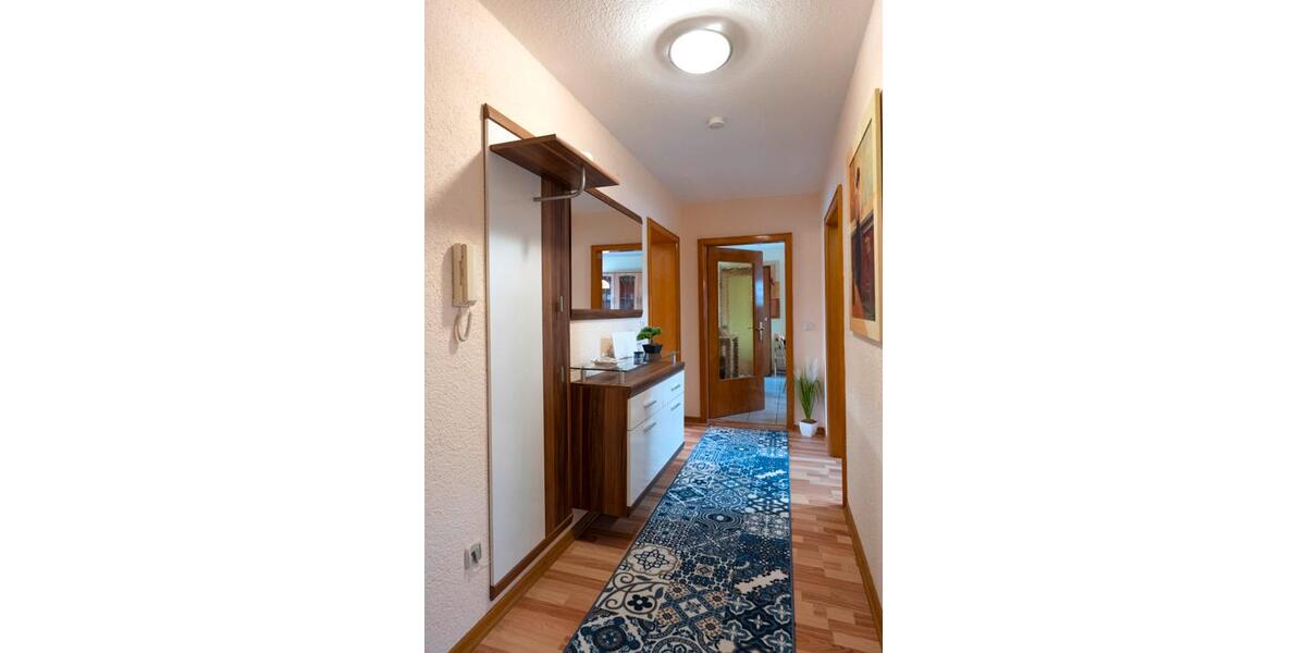 Etagenwohnung Steinwenden - 3 Zimmer, 80 m&sup2;, 1.250&euro; | Angebot:24845446