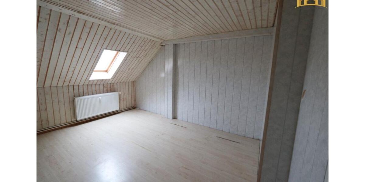 Dachgeschoßwohnung Hettstedt - 3 Zimmer, 120 m&sup2;, 520&euro; | Angebot:26233708
