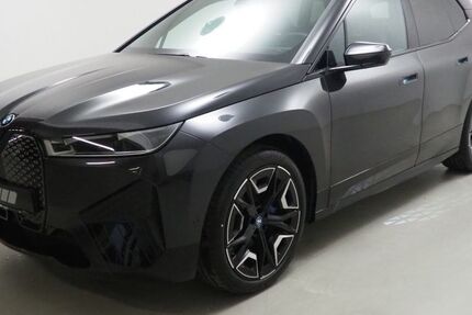 BMW iX 32.640 km 46.600 &euro; Ravensburg 88213