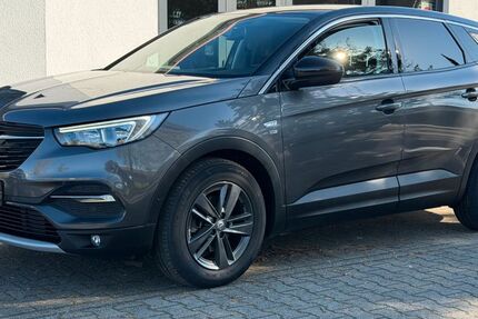 Opel Grandland (X) 68.000 km 12.299 &euro; Reilingen 68799