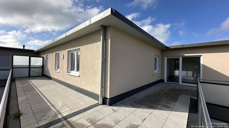 Einfamilienhaus Memmingen - 5 Zimmer, 158 m&sup2;, 2.200&euro; | Angebot:26480084