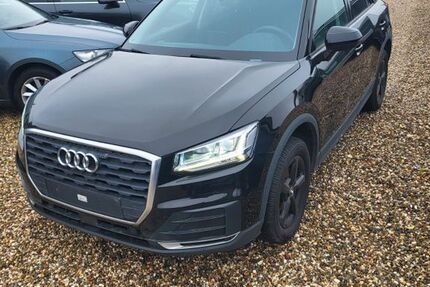 Audi Q2 108.000 km 9.900 &euro; Zwickau 08058