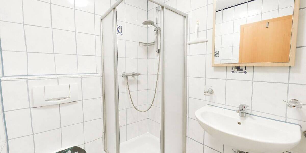 Mehrfamilienhaus, Wohnhaus Rothenburg - 7 Zimmer, 195 m&sup2;, 459.000&euro; | Angebot:25732869