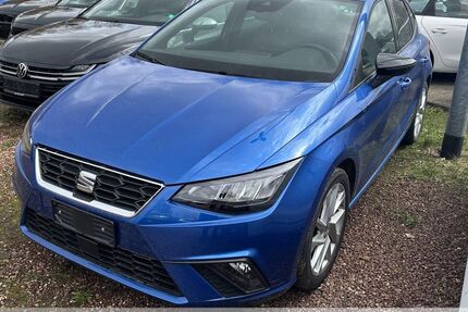Seat Ibiza 18.290 km 15.899 &euro; Chemnitz 09125