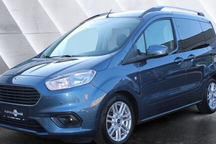 Ford Tourneo Courier 86.900 km 12.900 &euro; Waldkirch 79183