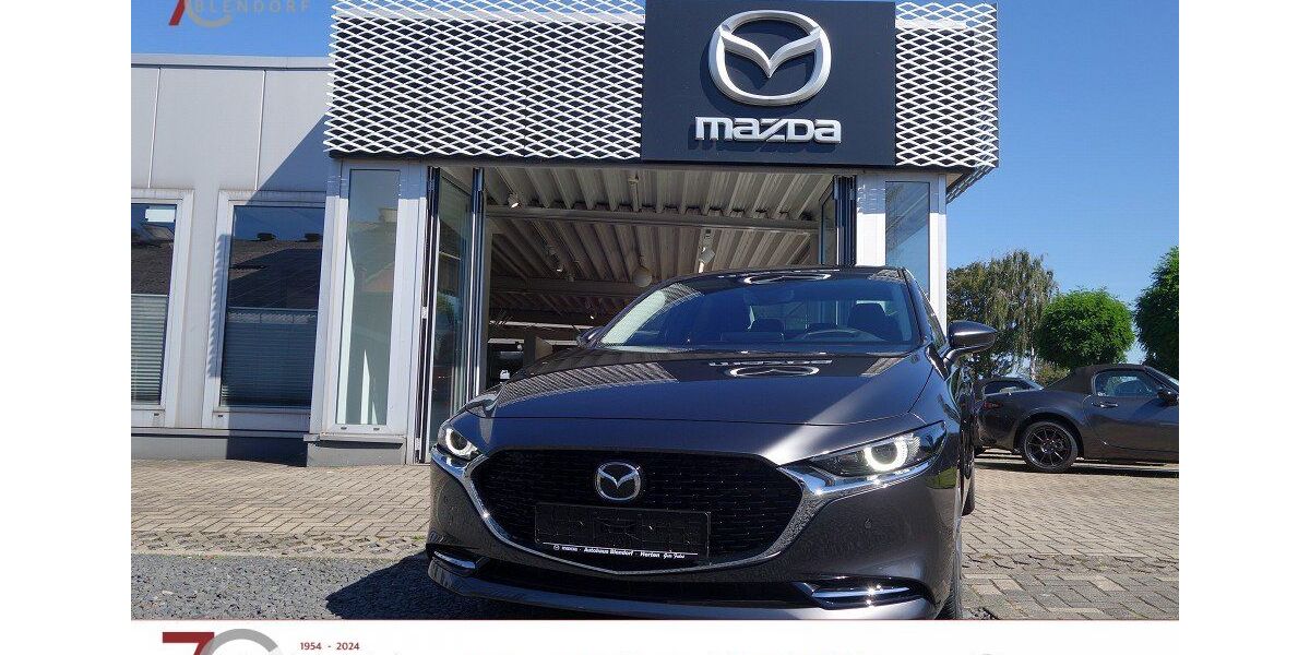 Mazda 3 4.473 km 28.890 &euro; Herten 45701