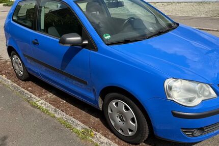 VW Polo 143.258 km 2.690 &euro; Esslingen 73733