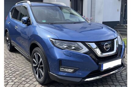 Nissan X-Trail 98.000 km 16.900 &euro; Köln 51061