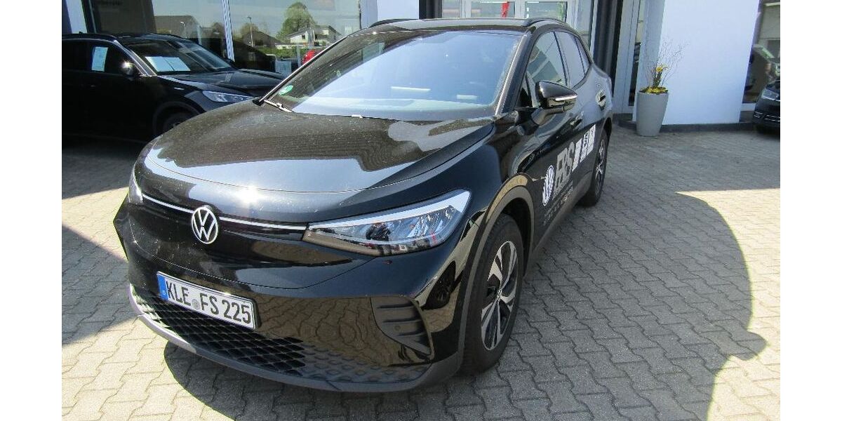 VW ID.4 5.555 km 37.990 &euro; Emmerich am Rhein 46446