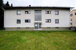 Schöne Wohnung mit Einbauküche in 6-Familienhaus in ruhiger Lage!
