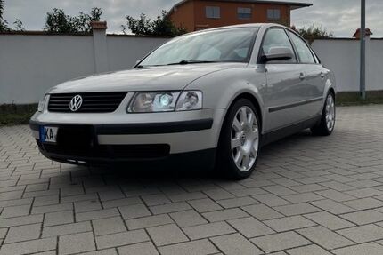 VW Passat 136.400 km 4.200 € Waghäusel 68753