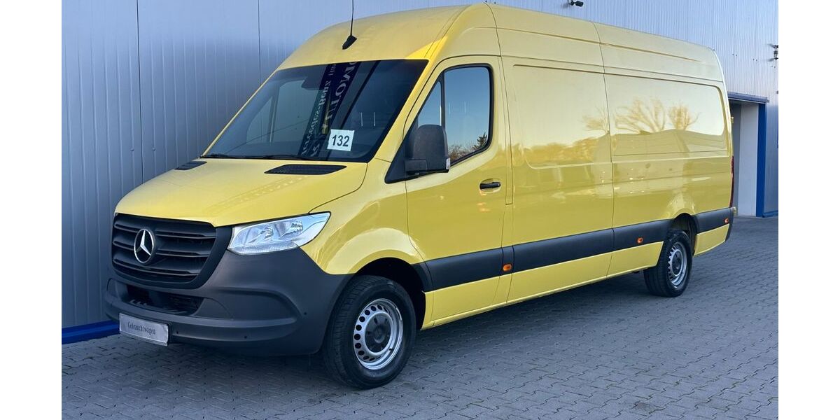 Mercedes-Benz Sprinter 129.789 km 30.999 &euro; Berlin 13055